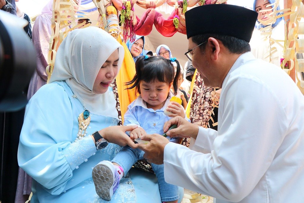 Baayun Maulid, Ini Yang Diharapkan Warga Ikutkan Anaknya