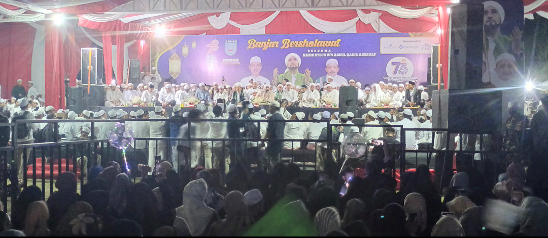 Ribuan Jemaah Hadiri Banjar Bershalawat Dalam Rangka Harjad Ke 73 Kabupaten Banjar
