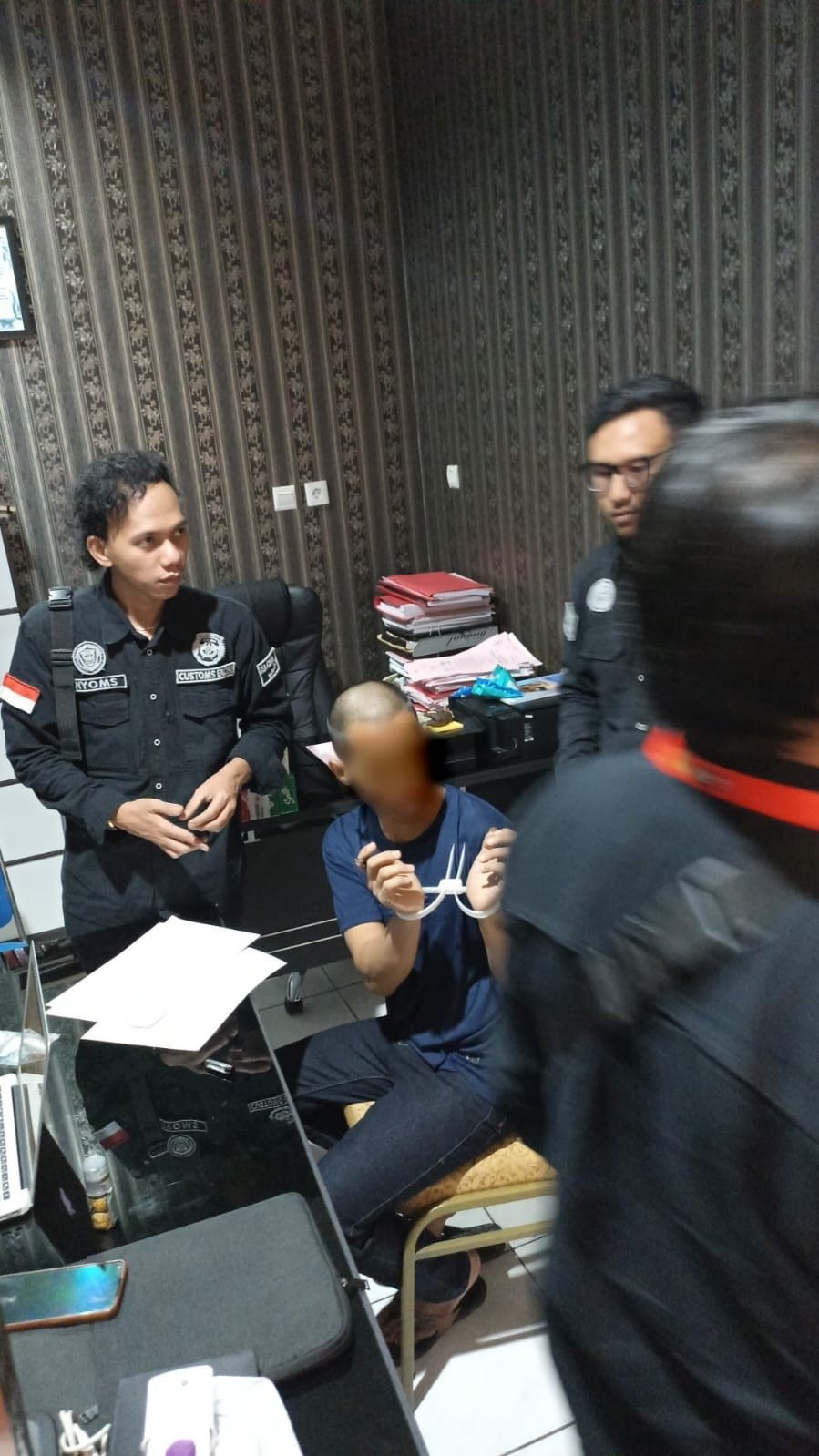 Tersangka Penjual Rokok Tanpa Cukai Diserahkan Ke Kejari Banjarbaru
