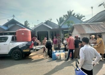 Sudah Lebih Dari 108.000 Liter Air Bersih Didistribusikan LPBI PCNU Kabupaten Banjar Dan LPBI PWNU Kalimantan Selatan Kepada Warga