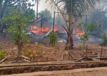 Rumah Milik Warga Artain Luluh Lantak