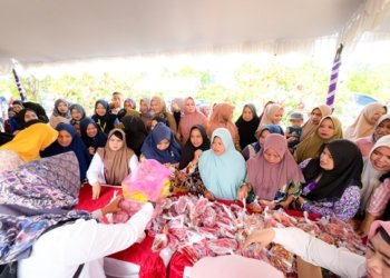 Hanya Butuh 30 menit, Bapok Di Pasar Murah Cempaka Ludes