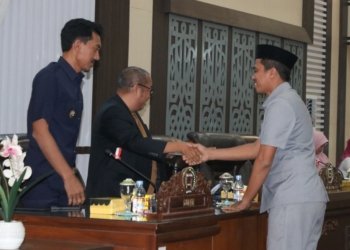 Rapat Paripurna, Fraksi DPRD Kabupaten Banjar Setujui Raperda Rencana Induk Pembangunan Pariwisata Daerah