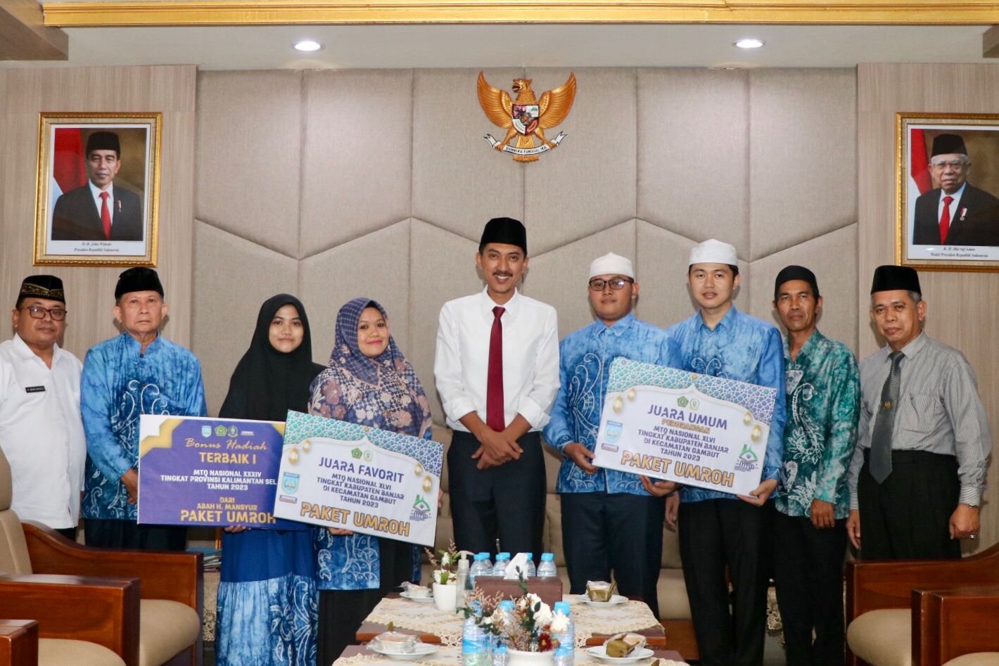 Kafilah Berprestasi Dapat Hadiah Dari Bupati Kabupaten Banjar