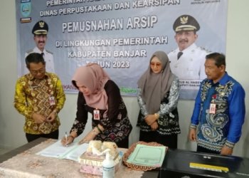 Dinas Perpustakaan Dan Kearsipan Kabupaten Banjar Musnahkan Arsip