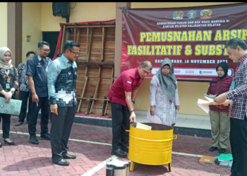 Pemusnahan Arsip Dokumen, 4 UPT Di Pimpin Oleh Kepala Imigrasi Kelas 1 TPI Banjarmasin
