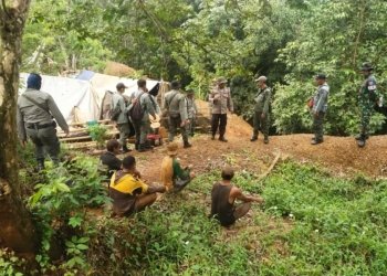 Lima Orang Pencari Emas Aranio Diamankan