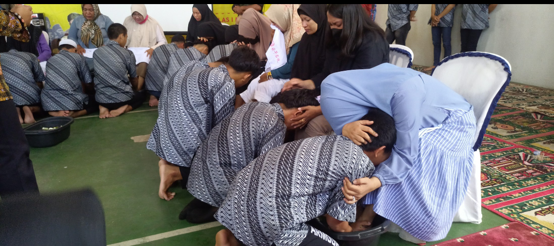 Tangisan Pecah Di LPKA Martapura