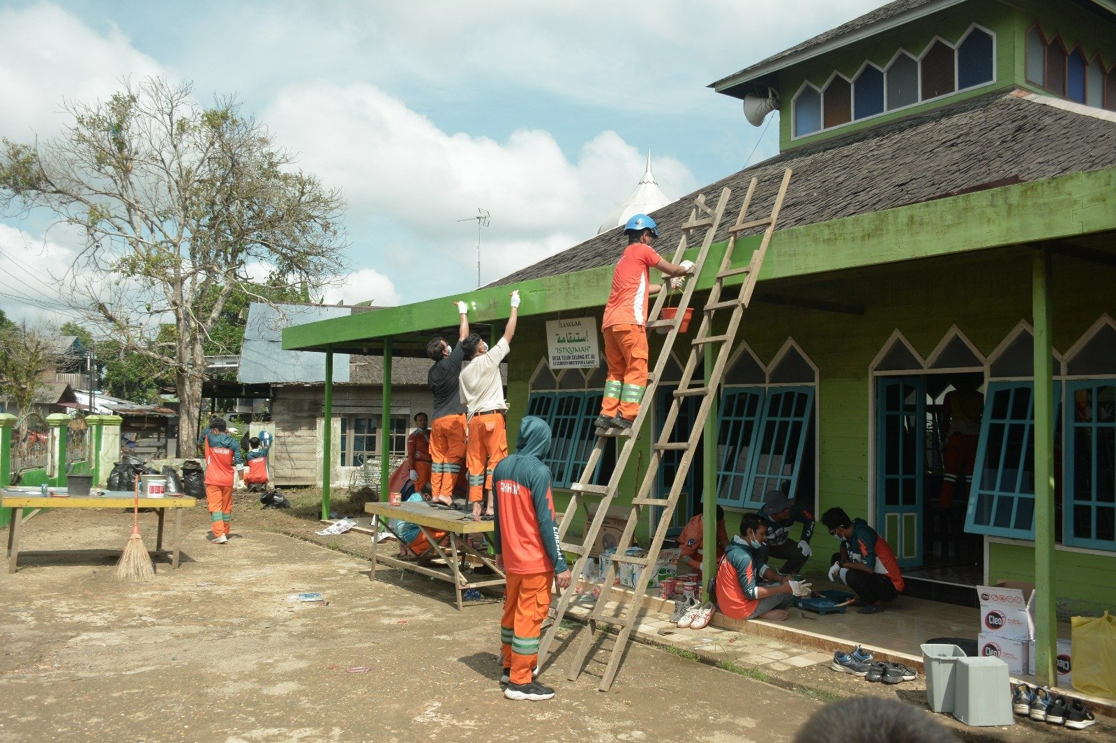 Bakti Sosial, PDKB UID Kalselteng Bantu Renovasi Musala Bersejarah