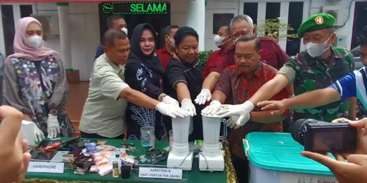 Ketua DPRD Kabupaten Banjar Ungkapkan Bahwa Permasalahan Narkoba Adalah Ekonomi