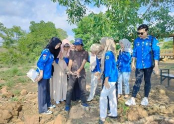 Mahasiswa Ilkom Uniska Ekplor Wisata  Bukit Batu