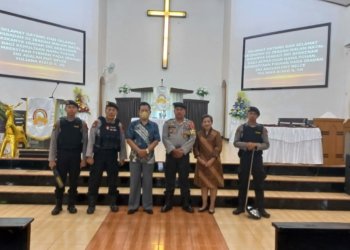 Polres Kotabaru Memastikan Keamanan Natal Melalui Sterilisasi Gereja
