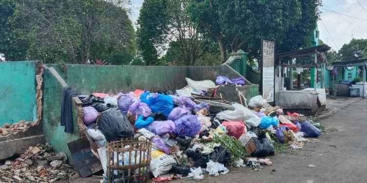Volume Sampah Naik, Capai 150 Ton Per Hari Usai Perayaan Nataru