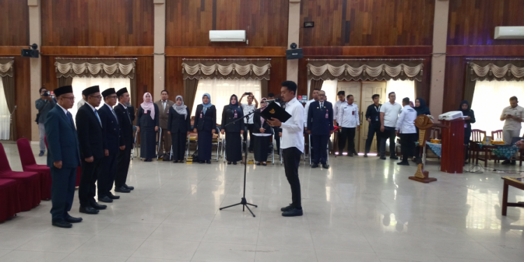 4 Orang JPT Dilantik Bupati Kabupaten Banjar