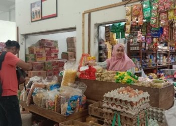 Jelang Haul ke-19 Guru Sekumpul, Pedagang Roti dan Snack di Pasar Belum Kebanjiran Pesanan