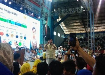 Lautan Manusia Padati Kampanye Prabowo di Banjarbaru, Warga : Kami Yakin Prabowo Jadi Presiden!
