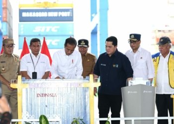 Presiden Jokowi Resmikan Pelabuhan Baru di Makassar, Nilai Investasi Capai Rp5,4 T