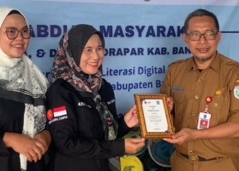 Dua Lembaga Pendidikan Lakukan Pelatihan Literasi Media Sosial Kepada Warga Lok Baintan