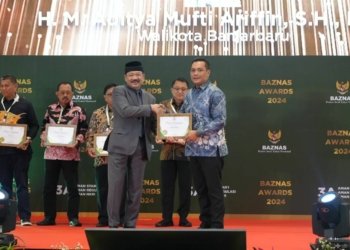 Wali Kota Aditya Raih Penghargaan Baznas Award 2024