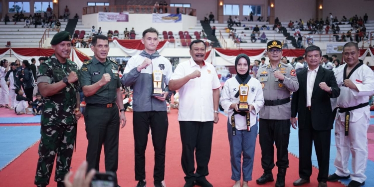 Polwan Polres Banjar Raih Juara I Kejurnas Taekwondo Kapolri Cup 5