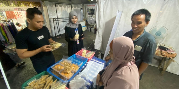 Jasa Pijat Hingga Jualan Snack, Penyandang Disabilitas Ikut Andil Ramaikan Pasar Wadai