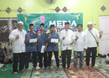 PT. TP Tarjun Beserta Jurnalis Kotabaru Berbagi Keberkahan Di Panti Asuhan Al- Istiqomah