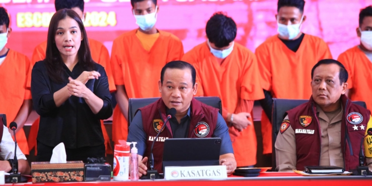 Pasca Lebaran The Cassanova Fredy Pratama Diburu Habis-habisan