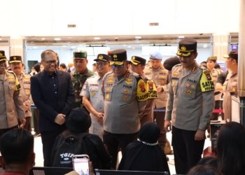 Kapolda Kepri Tinjau Pos Pengamanan Idul Fitri