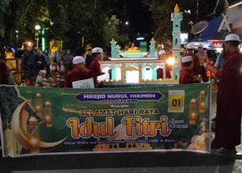 Meriahkan Malam Lebaran, Kotabaru Gelar Pawai Keliling Kota