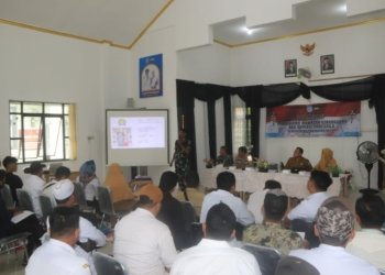 Warga Dan Aparat Desa Kecamatan Mabar Menerima Pemahaman Ideologi Pancasila