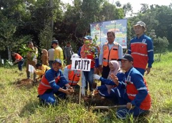 PT. Indocement Tunggal Prakarsa Tarjun Bersama Pemerintah Daerah Peringati Hari Bumi Sedunia