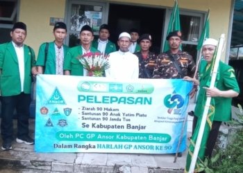 Harlah GP Ansor, PC GP Ansor Kabupaten Banjar Ziarah Kemakam Tokoh NU Dan Berikan Santunan