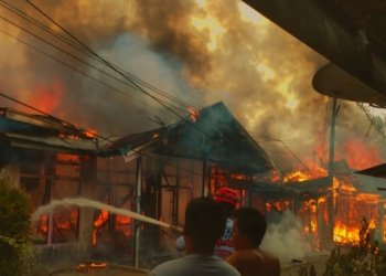 Kebakaran Di Paringin,12 Rumah Hangus, 57 Jiwa Terpaksa Diungsikan