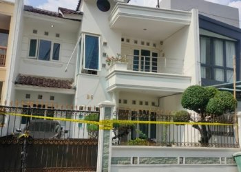 Polisi Grebek Pabrik Rumahan Ekstasi Milik Fredy Pratama
