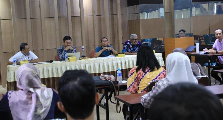 Bappedalitbang Kabupaten Banjar Mensinergikan Program CSR PT PLN Di Kabupaten Banjar