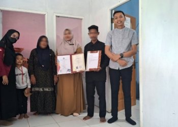 Lazis ASFA Bantu Lunasi Tunggakan Biaya Pendidikan di Tanah Bumbu
