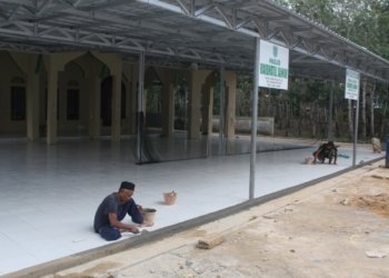 TMMD ke-120 Kodim 1022/Tanbu Selesaikan Rehab Teras Masjid dan Rumah Warga