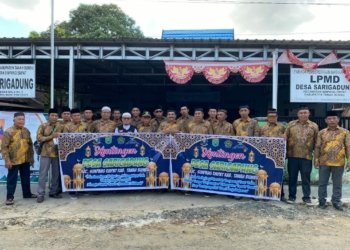 Puluhan Warga Desa Sarigadung Antusias Ikuti Pawai MTQ di Desa Hidayah Makmur