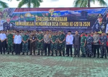 Wabup Tanbu Buka Secara Resmi TMMD ke 120 Tahun 2024 di Halaman Kantor Bupati Tanah Bumbu