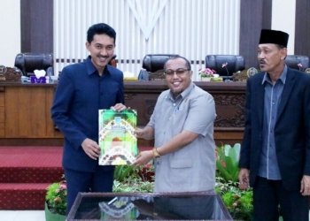 DPRD Kabupaten Banjar Gelar Rapat Paripurna Terkait Raperda Pondok Pesantren Dan Juga Raperda Bangunan Gedung