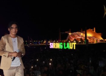 Spektakuler! Setia Band Gemparkan Siring Laut di Hari jadi Kotabaru ke 74