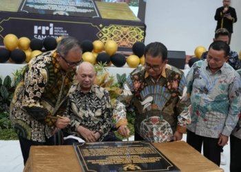 Akmal Resmikan Gedung Auditorium Radio Republik Indonesia (RRI) Samarinda
