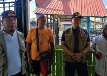 Bupati Tanah Bumbu Tinjau Kelapangan Pasca Kebakaran di Kelurahan Tungkaran Pangeran