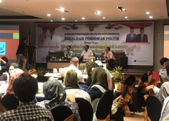 Kesbangpol Samarinda Adakan Sosialisasi Pendidikan Politik, Manawaroh: Masyarakat Milik Peran Krusial