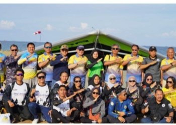 Kejuaraan Paralayang Seri ke 2 Di Kabupaten Kotabaru Ditutup