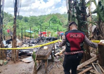 Sat Samapta Polres Kotabaru Datangi TKP Kebakaran