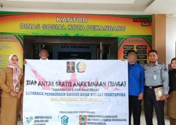Lanjutkan Program SIAGA, Petugas LPKA Martapura Antar ABH Bebas CB Ke Pekanbaru Riau