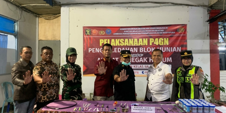 Blok Hunian LPP Kelas IIA Martapura Di Geledah Aparat Gabungan