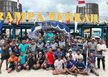 Bupati Kotabaru Hadiri Lomba Dayung Dalam Rangka Hut Lanal Kotabaru Ke- 27
