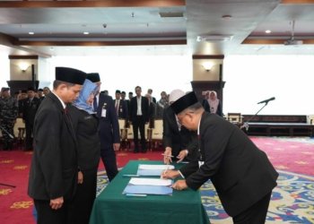 Pj Gubernur Kaltim Lantik Delapan Pejabat Tinggi Pimpinan Pratama Lingkup Pemrov Kaltim